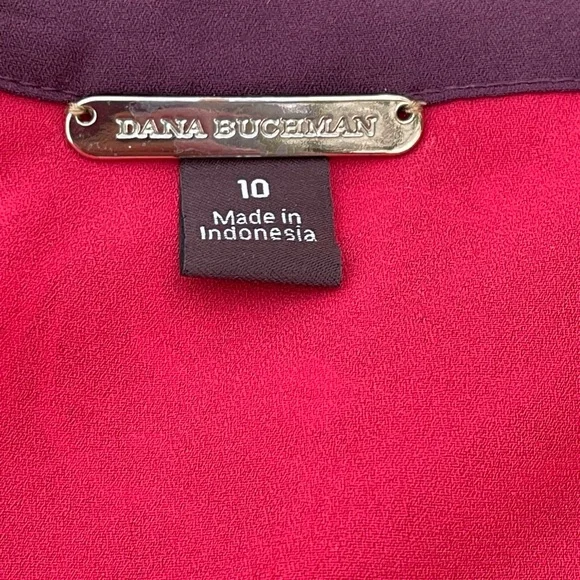 Dana Bachman Blouse. Size 10 - Picture 8 of 9